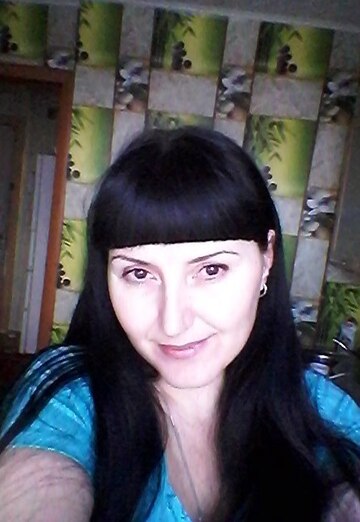 Моя фотография - Евгения, 43 из Верхний Уфалей (@evgeniya52479)