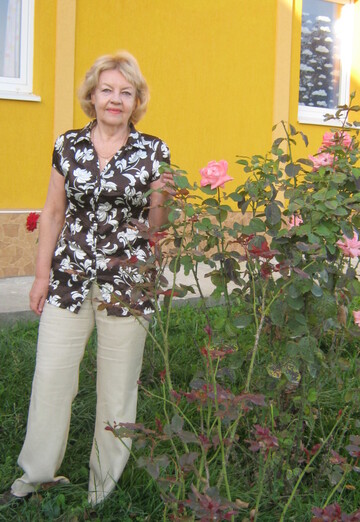 Моя фотография - Лариса, 74 из Черновцы (@larisa42268)