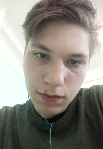 Моя фотография - Владик, 21 из Новокуйбышевск (@vladik3732)