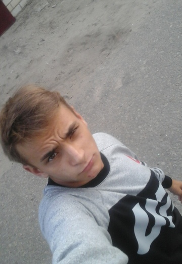 Моя фотография - Илья, 23 из Старобельск (@ilya73215)