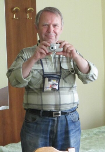 Моя фотография - лев, 82 из Санкт-Петербург (@lev8688552)