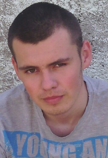 Моя фотография - Дмитрий, 28 из Татищево (@dmitriy152417)
