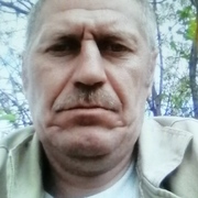 Олег, 49, Череповец