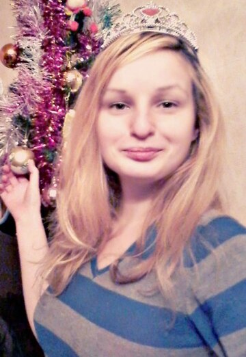 Моя фотография - Анджелина, 30 из Санкт-Петербург (@janna10583)