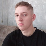 Дмитрий, 21, Ленинск