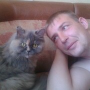олег, 44, Мыски