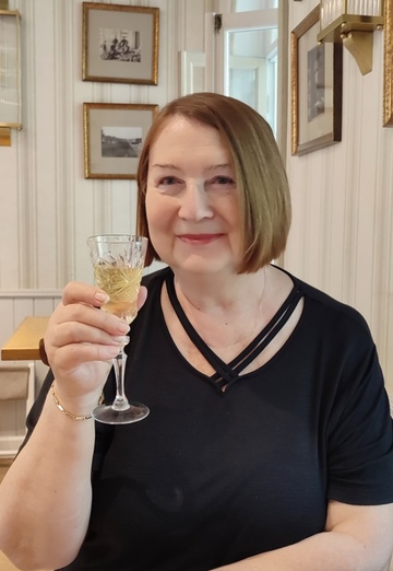 Alina (@roverans) — my photo № 1