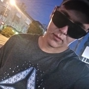 Олег, 20, Шадринск