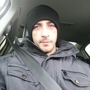 Максим, 31, Березовский