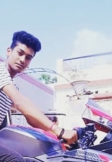 My photo - DarshanG, 22 from Ahmedabad (@darshang)