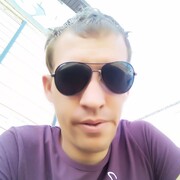 Александр, 31, Бузулук