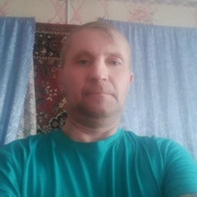 Александр, 41, Александровск