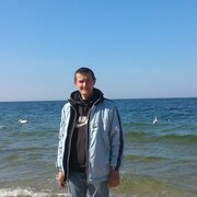 Александр, 37, Светлогорск