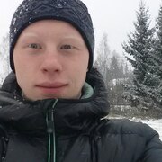 Виталий, 27, Кемь