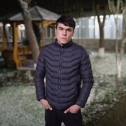 Баходур Тошпулотов, 27, Новотроицк