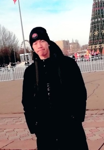 Моя фотография - Ulukbek, 23 из Бишкек (@ulukbek228)