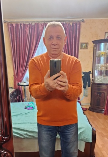 Моя фотография - Виктор, 68 из Московский (@viktor233650)