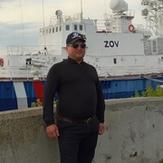 Ильхом, 39, Набережные Челны