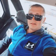 Максим, 27, Туринск