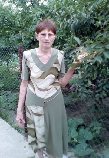 Моя фотография - Валентина, 69 из Николаев (@valentina41633)