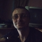 Олег, 39, Заозерный