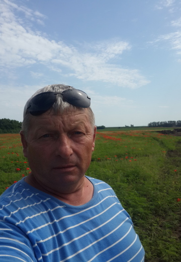 Моя фотография - Юрий, 61 из Гулькевичи (@uriy157007)