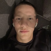 Андрей, 21, Пермь