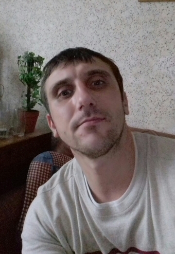Моя фотография - Андрей, 43 из Рубежное (@andrey302997)