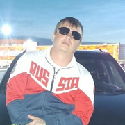 Дмитрий, 28, Губаха