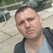 Виталя, 33, Артем
