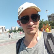 Сергей Шкурат, 29, Квиток