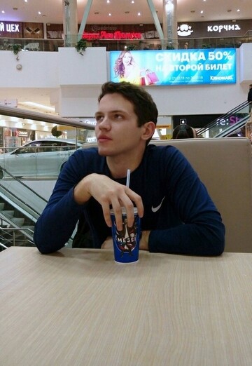 Моя фотография - Вадим, 23 из Санкт-Петербург (@niltayhd)