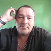 Олег Калинин, 44, Грамотеино