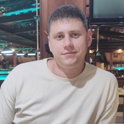 Александр, 27, Южно-Курильск