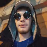 Савелий, 21, Томск