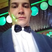 Сергей, 25, Губаха