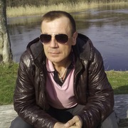 Лев, 47, Анна