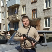 Виталий-Владимирович, 34, Выползово