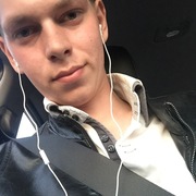 Виталий, 26, Березники