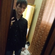 Ренат, 21, Карачаевск