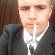 виталий, 31, Таловая