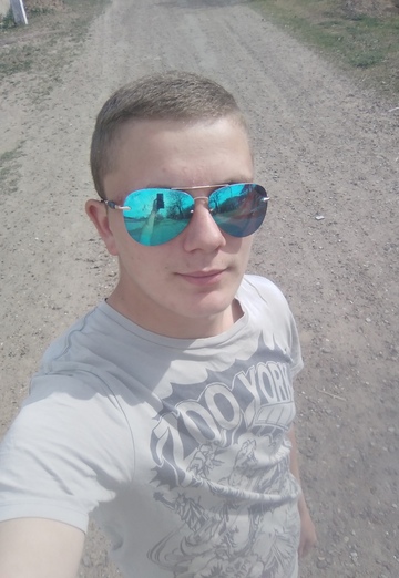 Моя фотография - Andrei, 20 из Тирасполь (@andrei22433)