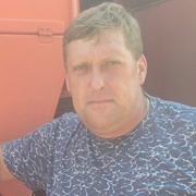 Олег, 46, Чердаклы