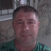 Олег, 48, Выселки