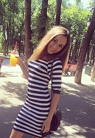 Моя фотография - Алена, 31 из Луганск (@alena134426)