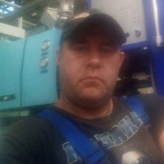 Алексей, 37, Псков