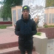 Александр, 27, Хвалынск