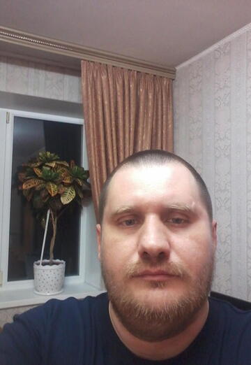 La mia foto - Aleksandr, 42 di Komsomol'sk-na-Amure (@1357abc)