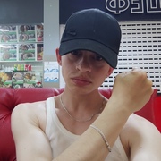 Виталий, 27, Витебск