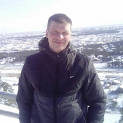 Вадим, 40, Суворов